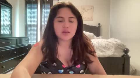 Snapshot of yungtorii chatting on December 15, 8:02 pm yungtorii online show from December 15, 8:02 pm