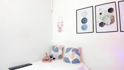 Snapshot of yunna7 chatting on September 24, 11:35 am Yunna online show from September 24, 11:35 am