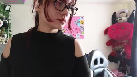 Snapshot of yuny_haruno chatting on March 23, 2:10 pm Haruno online show from March 23, 2:10 pm