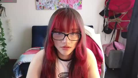 Snapshot of yuny_haruno chatting on June 9, 2:17 pm Haruno online show from June 9, 2:17 pm
