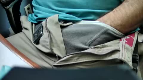 yuppers1234 online show from October 9, 6:17 pm