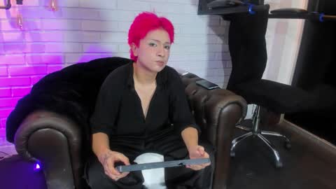 Snapshot of yuri_kay chatting on March 16, 7:29 pm Yuri Kay online show from March 16, 7:29 pm