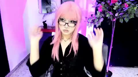 Yuri Kay online show from June 9, 9:37 pm