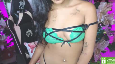 yurumar_ online show from December 3, 9:34 pm