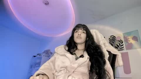 paola online show from July 29, 2:32 am