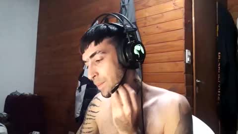 Yuumi online show from February 23, 1:47 am