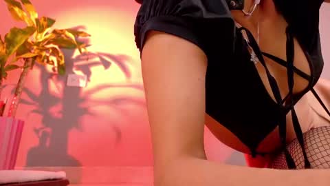 Yuyi Cam online show from July 17, 1:56 am