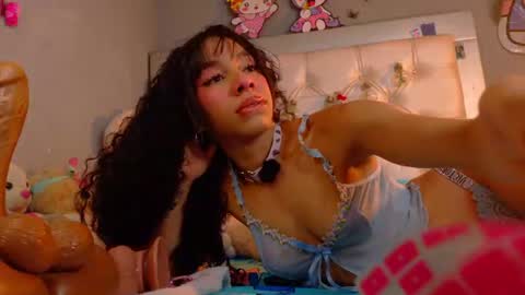 Yuyi Cam online show from July 27, 7:48 am