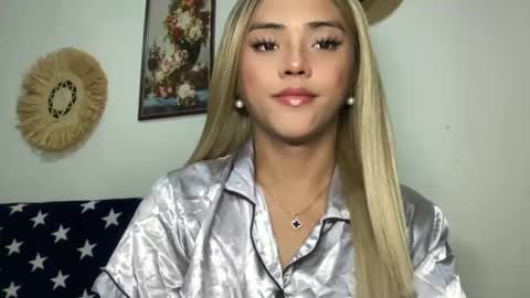 Snapshot of yvonne_guidotti chatting on September 11, 7:41 am Miss Cali online show from September 11, 7:41 am