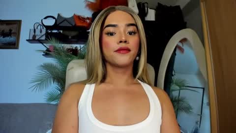 Miss Cali online show from June 28, 1:44 am