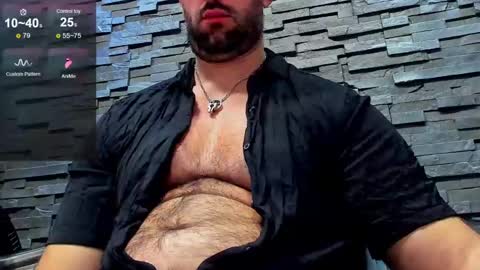 Snapshot of yy_david_yy chatting on January 18, 12:35 am David online show from January 18, 12:35 am