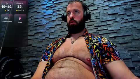 Snapshot of yy_david_yy chatting on February 22, 7:14 pm David online show from February 22, 7:14 pm