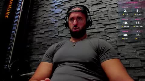 Snapshot of yy_david_yy chatting on October 11, 9:57 pm David online show from October 11, 9:57 pm