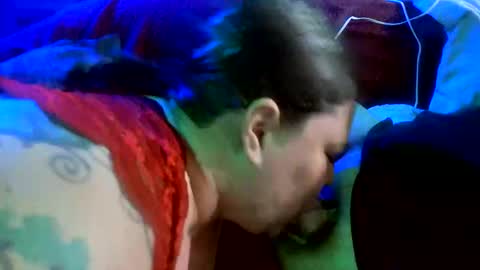 Snapshot of z0rl0c chatting on September 27, 3:11 am Z0RL0C online show from September 27, 3:11 am