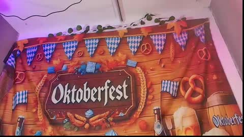 Zoe  online show from October 2, 3:02 am