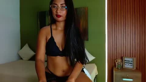 Zara Black online show from June 21, 8:44 pm