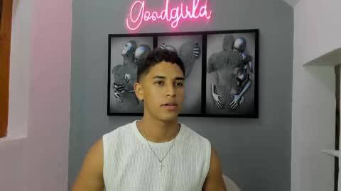 Snapshot of zac_dehaan chatting on October 9, 3:26 am Zac Dehaan online show from October 9, 3:26 am