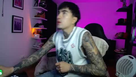 zac_muller1 online show from July 19, 7:34 am