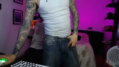 zac_muller1 online show from July 25, 7:50 am