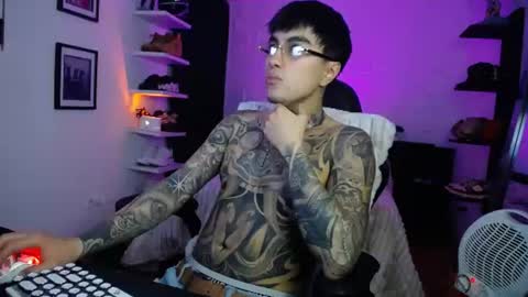 zac_muller1 online show from July 29, 3:59 am