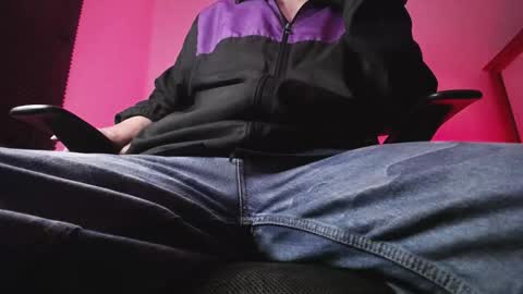 Snapshot of zac_watson chatting on October 26, 4:18 am Zac Freelance model online show from October 26, 4:18 am