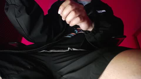 Snapshot of zac_watson chatting on October 27, 3:10 am Zac Freelance model online show from October 27, 3:10 am