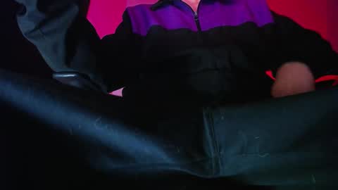 Snapshot of zac_watson chatting on November 21, 3:05 am Zac Freelance model online show from November 21, 3:05 am