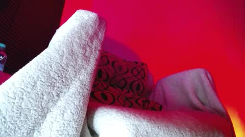 Snapshot of zac_watson chatting on December 5, 2:31 am Zac Freelance model online show from December 5, 2:31 am