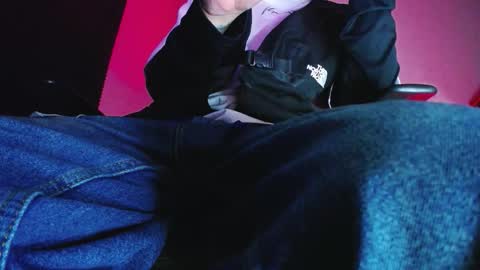 Snapshot of zac_watson chatting on January 9, 2:14 am Zac Freelance model online show from January 9, 2:14 am