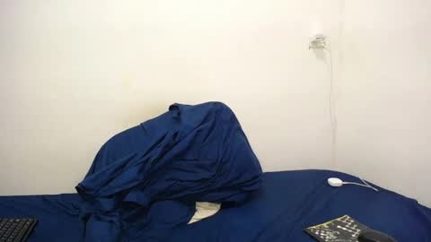 Snapshot of zach__gillmour chatting on March 8, 9:29 pm jesus online show from March 8, 9:29 pm