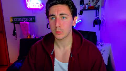 Zach Rhyder online show from February 27, 3:28 am