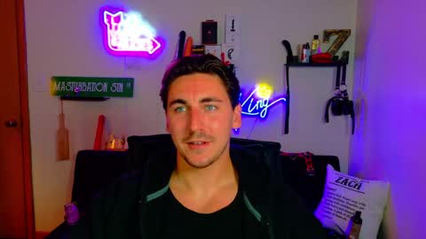 Zach Rhyder online show from June 30, 2:34 am