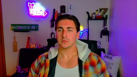 Zach Rhyder online show from July 7, 2:36 am