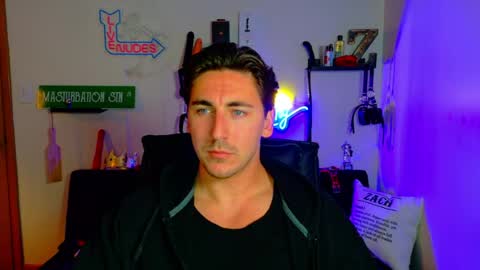 Zach Rhyder online show from July 8, 1:10 am