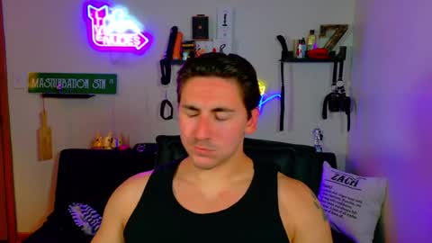 Zach Rhyder online show from July 27, 3:02 am