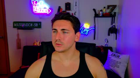 Zach Rhyder online show from August 4, 2:15 am