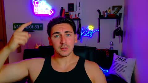 Zach Rhyder online show from August 5, 1:52 am