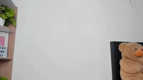 zack online show from October 25, 4:02 pm