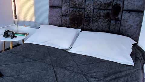 Richard online show from December 9, 3:33 pm