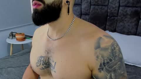 Richard online show from February 12, 2:10 pm