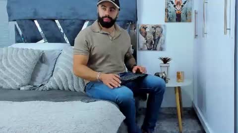 Richard online show from June 17, 1:56 pm