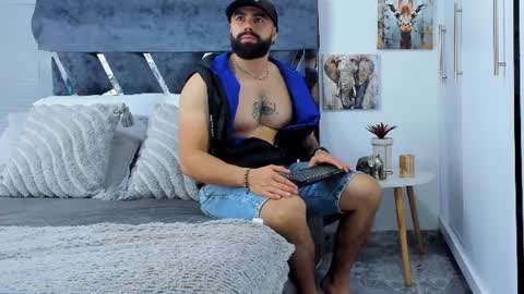 Richard online show from June 25, 3:27 pm