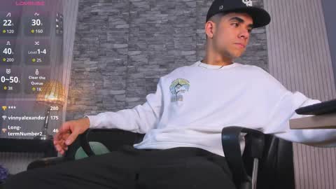 Snapshot of zack_joness10 chatting on November 9, 3:49 am zack_joness10 online show from November 9, 3:49 am