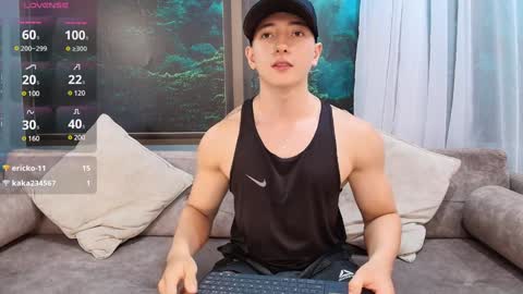 Zack online show from December 13, 5:32 pm