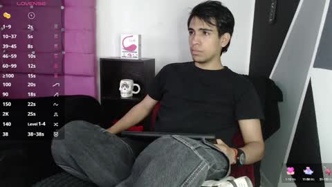 Snapshot of zack_xtreme chatting on September 23, 12:52 pm Xavi online show from September 23, 12:52 pm