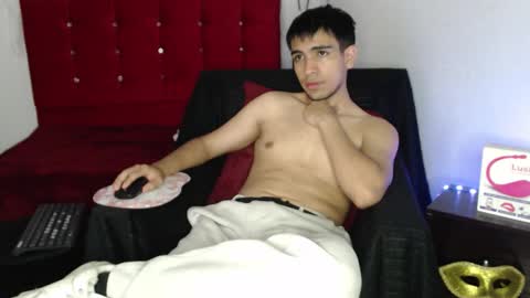 Snapshot of zack_xtreme chatting on October 21, 1:12 pm Xavi online show from October 21, 1:12 pm