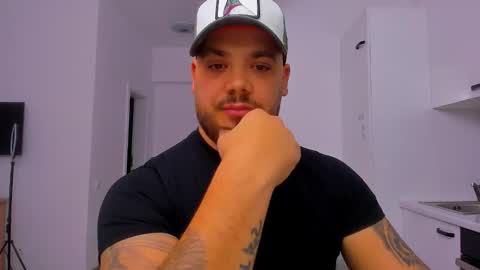 Zack online show from October 25, 11:10 pm