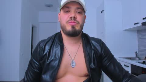 Zack online show from December 1, 12:26 am