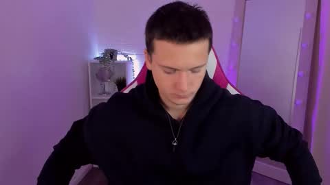 Snapshot of zackhandsome chatting on October 13, 5:07 am Zack online show from October 13, 5:07 am