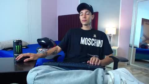 zack online show from January 3, 9:05 pm